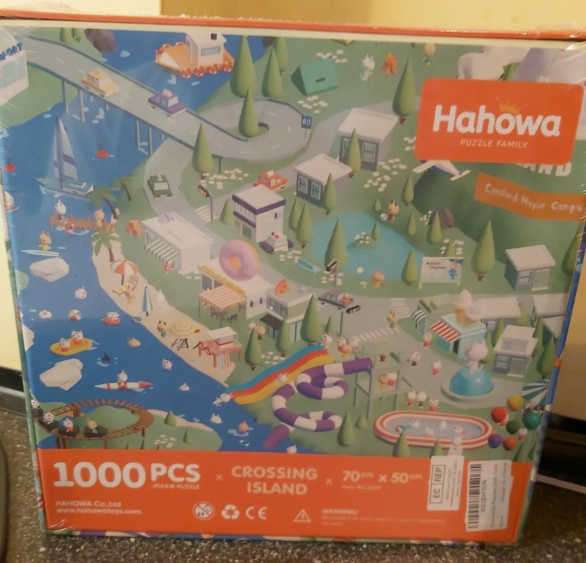 Hahowa crossing island puzzle, Brand new and sealed 70cm x 50cm jigsaw