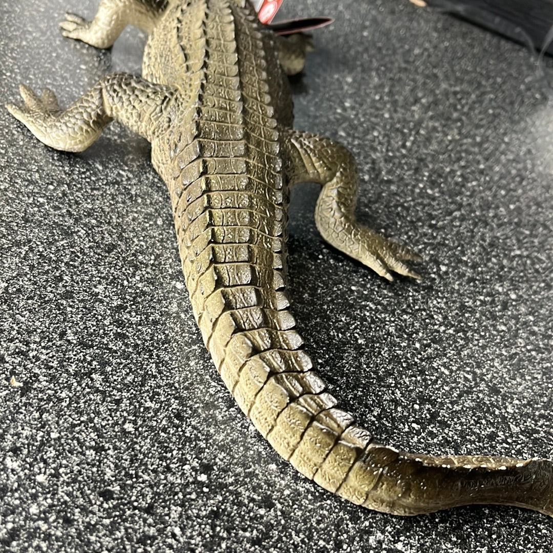 Ravensden 40cm Alligator L058